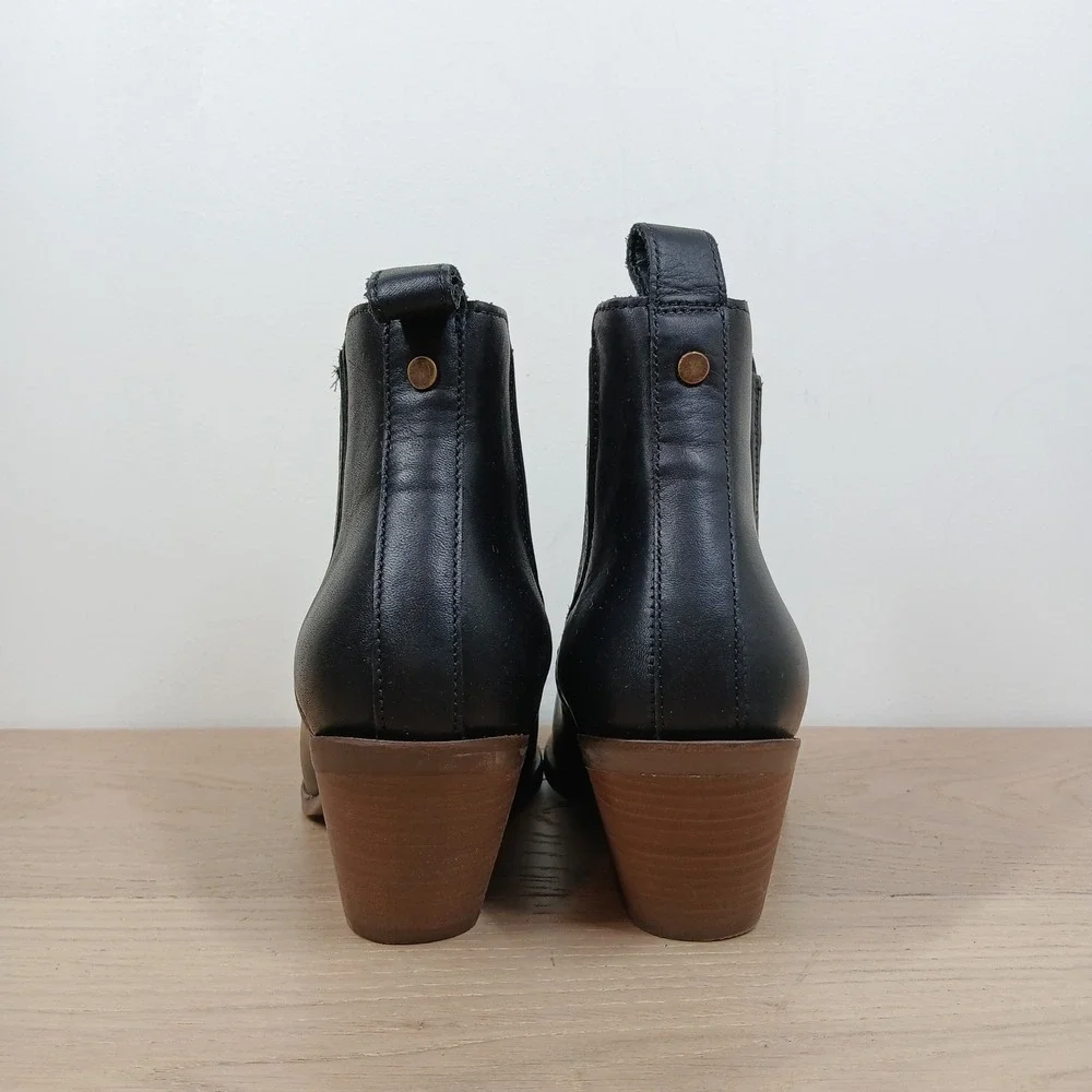 Patina Ankle Boots Women 6 Black Leather Pointed Toe Western Chelsea Block Heel